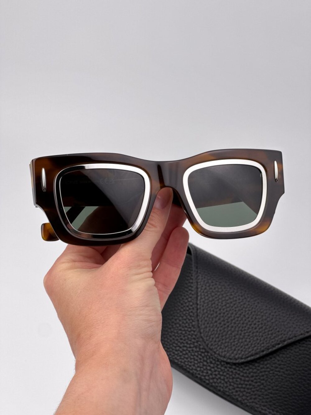 LOEWE LW40168I 52N DARK HAVANA SQUARE SUNGLASSES